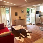 2 Pièces 45m2 Rez-de-jardin-terrasse *